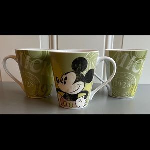 NWOT Disney Mickey Mugs Set of 3